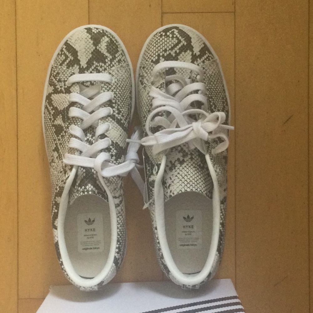 NEW ADIDAS HYKE X STAN SMITH AOH-001 'PYTHON PRINT' UNISEX SIZE 6 US